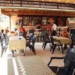 Hotel Clover Magic Park 3*