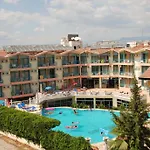 Clover Magic Park Hotel 3*