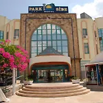 Hotel Clover Magic Park