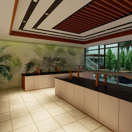 Clover Magic Park Hotell Side