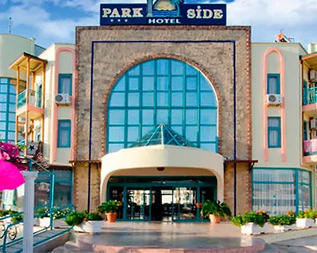 Hotel Clover Magic Park Sidé
