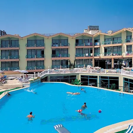 Clover Magic Park Hotell