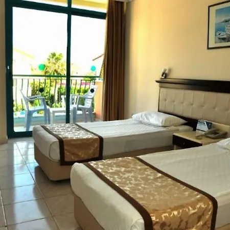Clover Magic Park Hotell