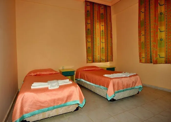 Hotell Clover Magic Park Side