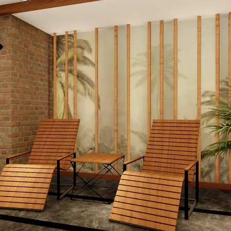 Clover Magic Park 3*