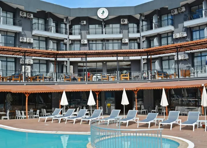 Otel Clover Magic Park Side