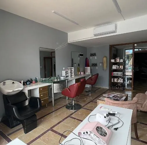 Clover Magic Park 3* Side