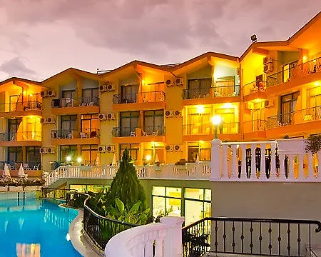 Clover Magic Park סייד